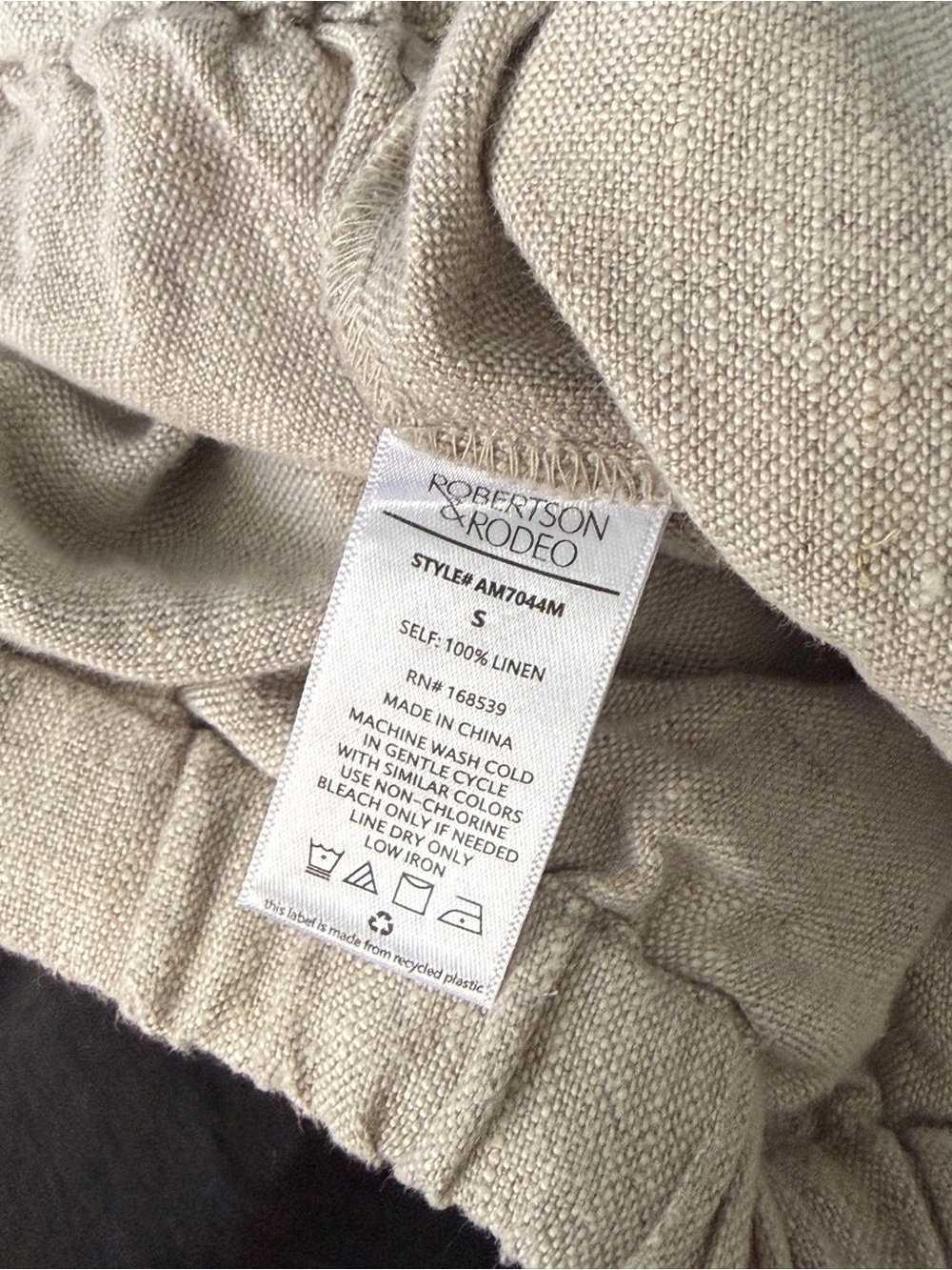 Robertson + Rodeo linen set - Picture 6 of 8